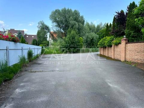 участок по адресу Луговая ул.