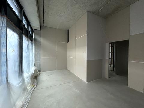 комерційна за адресою Вул.НабережнаПеремоги, 128