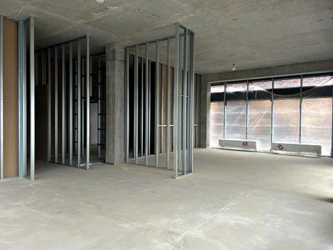 комерційна за адресою Вул.НабережнаПеремоги, 128