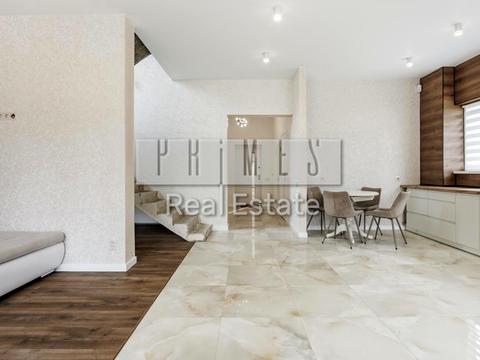 будинок за адресою Богдана Хмельницького вул.