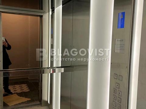 квартира за адресою Київ, Інститутська вул., 13-А