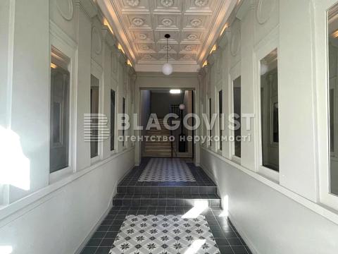 квартира за адресою Київ, Інститутська вул., 13-А