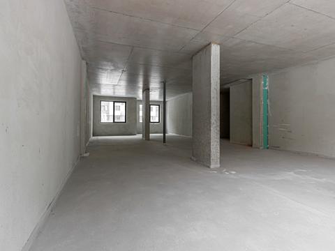 комерційна за адресою Угорська вул., 14