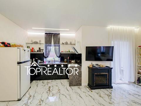 будинок за адресою Максима Рильського вул.