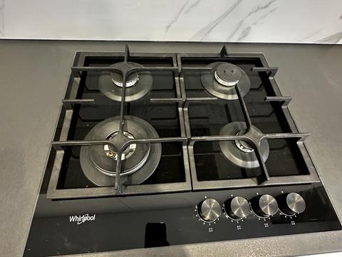 квартира за адресою Степана Бандери вул., 77-Б