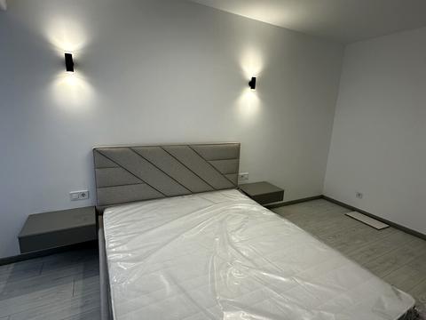 квартира за адресою Степана Бандери вул., 77-Б