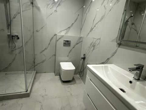 квартира за адресою Степана Бандери вул., 77-Б