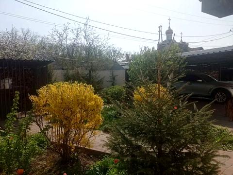 будинок за адресою Науки просп. (Леніна), 65