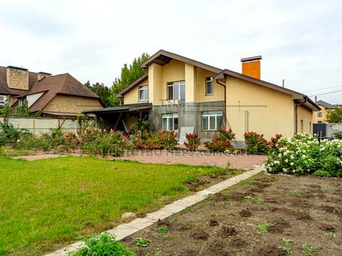 будинок за адресою с. Гатне, Яблунева вул.