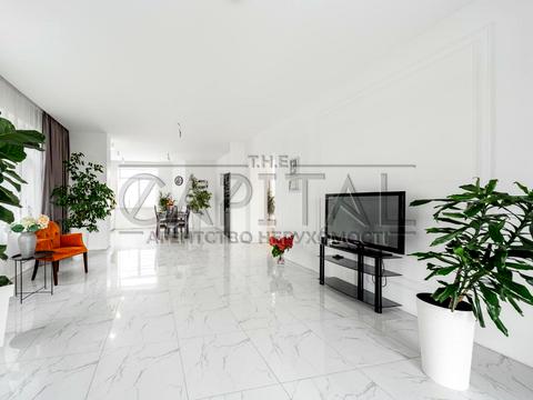 будинок за адресою с. Гатне, Яблунева вул.