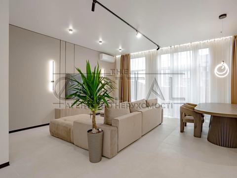 будинок за адресою вул. Виноградна