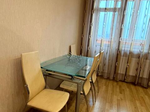 квартира за адресою Київ, Науки просп., 30