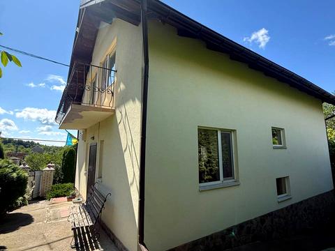 будинок за адресою Щастя