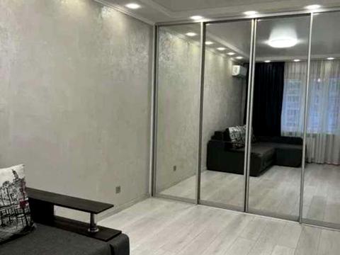 квартира по адресу Софии Русовой ул., 7