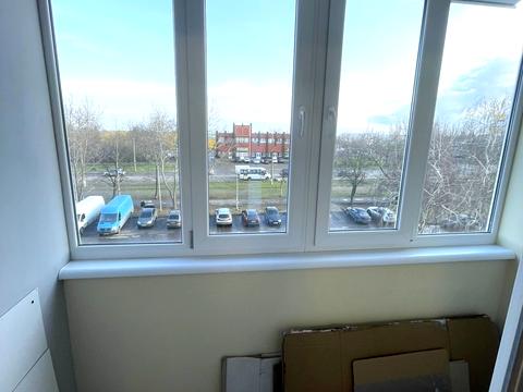 квартира за адресою Космонавтів вул., 144