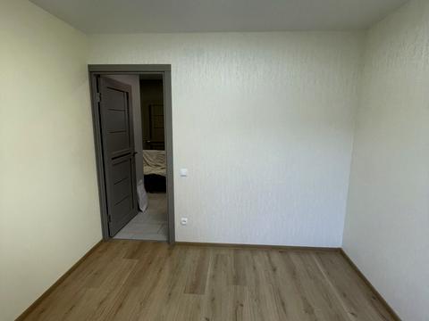 квартира за адресою Космонавтів вул., 144