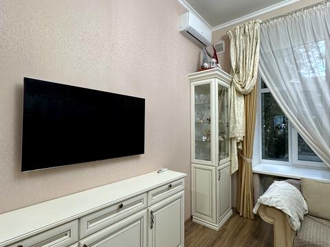 комерційна за адресою Олександра Кониського вул., 60