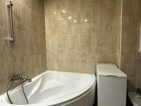 комерційна за адресою Олександра Кониського вул., 60