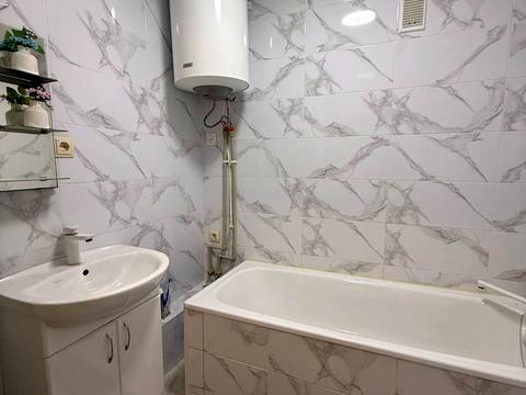 квартира по адресу Космонавтов ул., 120