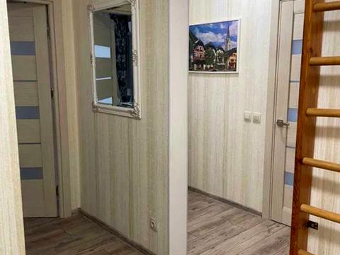 квартира за адресою Софії Русової вул., 5-Б