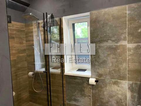 будинок за адресою Олександра Олеся вул.