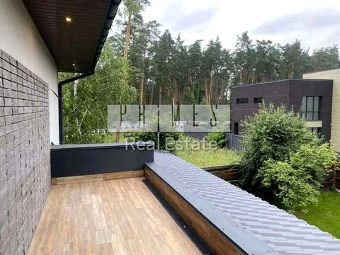 будинок за адресою Олександра Олеся вул.