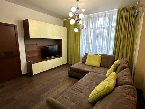 квартира за адресою Андрія Верхогляда вул. (Михайла Драгомирова), 20