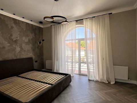 дом по адресу Львовская ул.