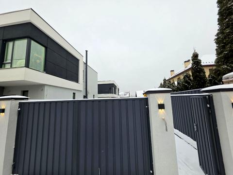 будинок за адресою Донецька, 23