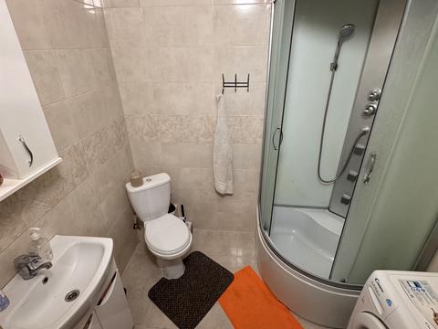 квартира за адресою Свято-Покровська вул. (Леніна), 73-Б/5