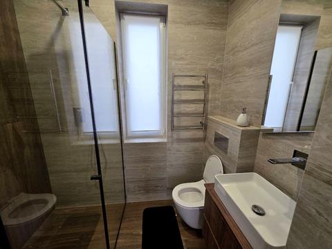 будинок за адресою Райдужна вул., 30