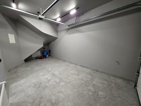 будинок за адресою Райдужна вул., 30