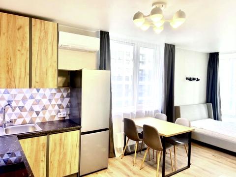 квартира за адресою Генерала Грекова вул., 4