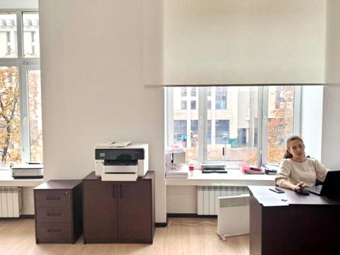 коммерческая по адресу Крещатик ул. (Kreschatic), 7