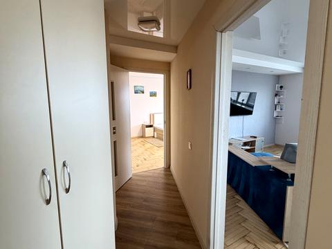 квартира за адресою Запоріжжя, Незалежної України вул. (40 років Радянської України), 2-А