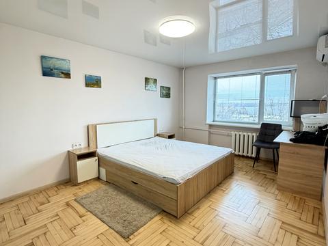 квартира за адресою Запоріжжя, Незалежної України вул. (40 років Радянської України), 2-А