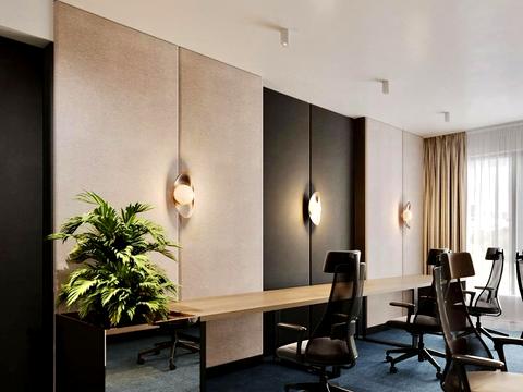 комерційна за адресою Василя Тютюнника вул. (Анрі Барбюса), 28-А