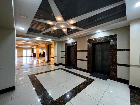 комерційна за адресою Академіка Белелюбського вул., 36