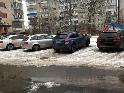 комерційна за адресою Кам'янецький пров., 58