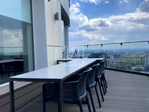 комерційна за адресою Кловський узвіз (Кловський), 7a