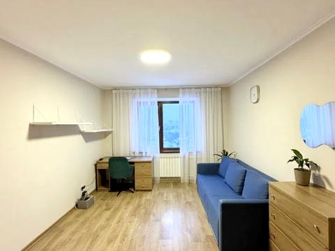 квартира за адресою Калинова вул., 8