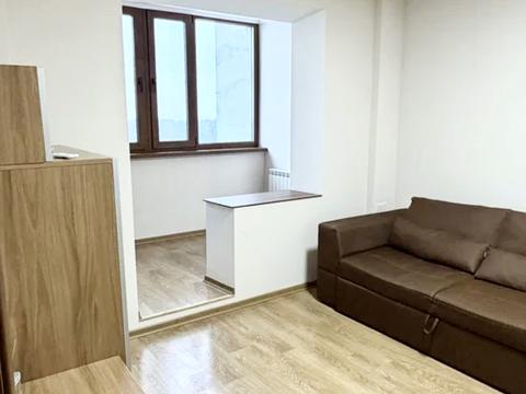 квартира за адресою Калинова вул., 8