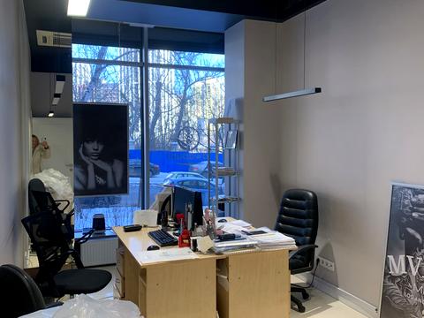 коммерческая по адресу Ростиславская ул. (Маршала Рыбалко), 7/18