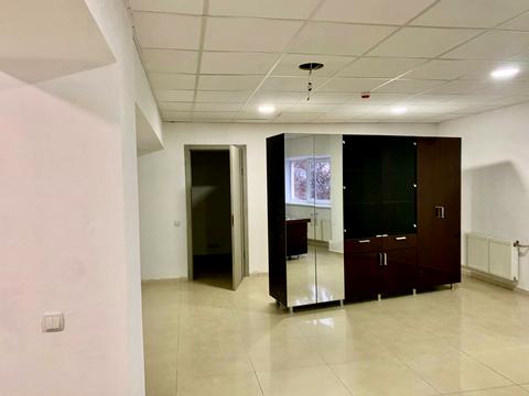 комерційна за адресою Троїцька вул. (Червона), 21