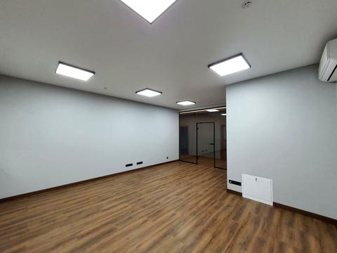 комерційна за адресою Надрічна вул., 2а