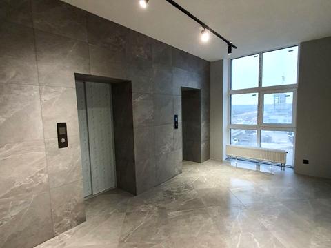 комерційна за адресою Надрічна вул., 2а