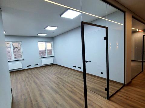 комерційна за адресою Надрічна вул., 2а