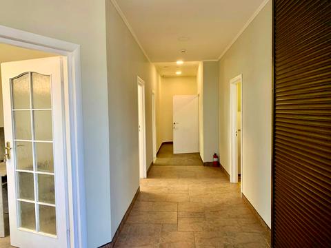 коммерческая по адресу Дмитрия Яворницкого просп. (Карла Маркса), 27-А