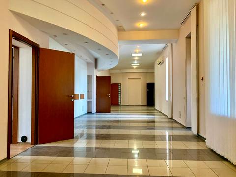 комерційна за адресою Дніпро, Лазаря Глоби вул. (Андрія Фабра), 10