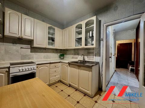 квартира за адресою Академіка Єфремова вул. (Командарма Уборевича), 17